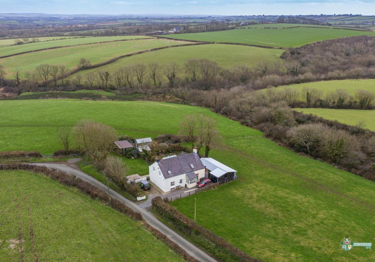 Lambston Cottage - A Pembrokeshire Home Away From Home Pelcomb Exterior foto