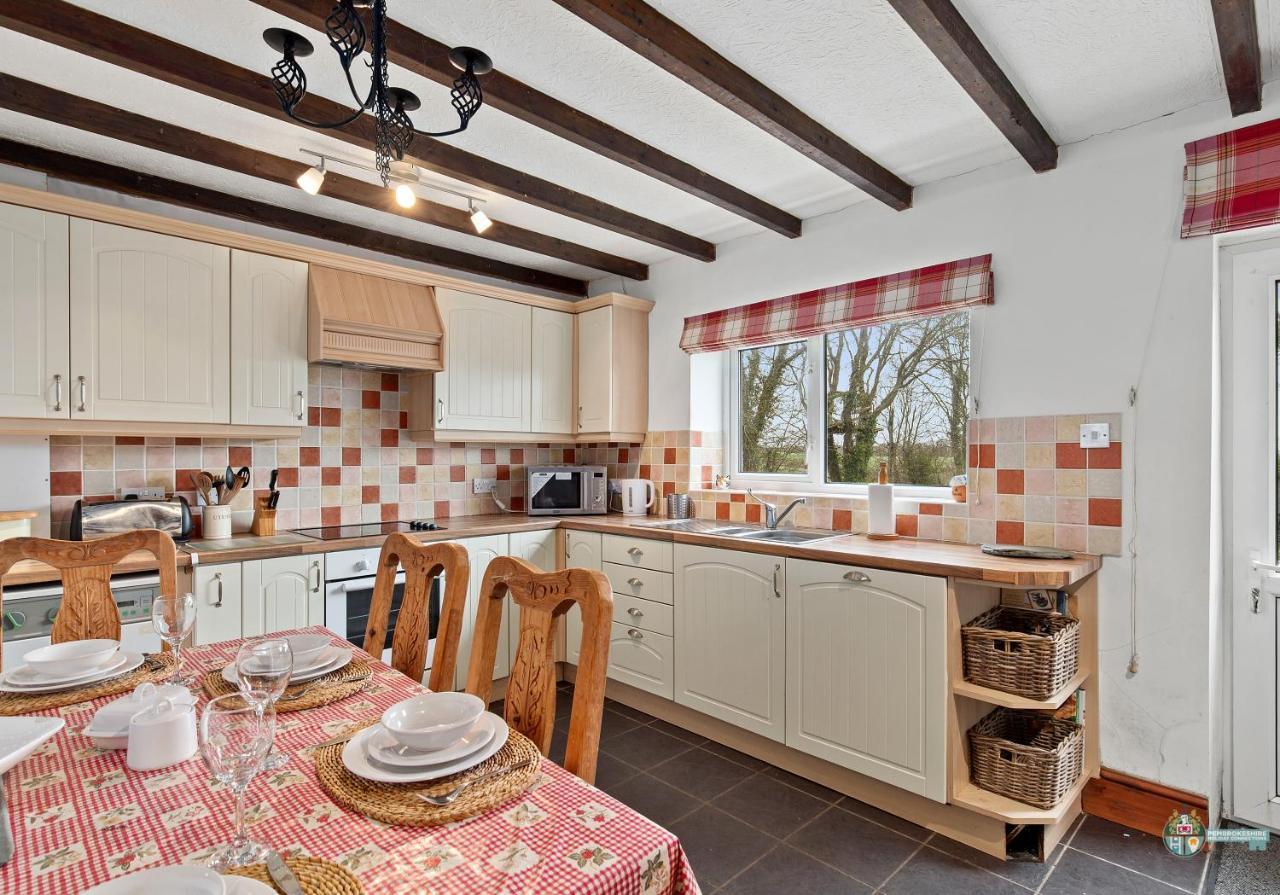 Lambston Cottage - A Pembrokeshire Home Away From Home Pelcomb Exterior foto