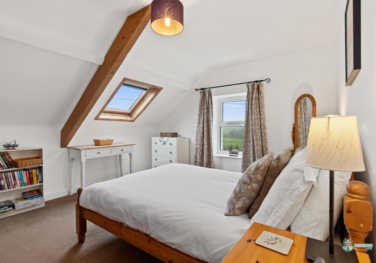 Lambston Cottage - A Pembrokeshire Home Away From Home Pelcomb Exterior foto